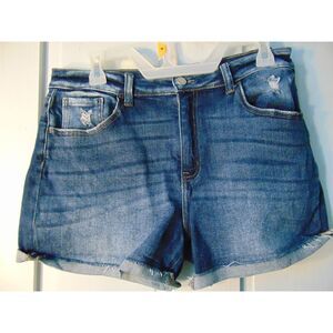 KanCan High Rise Shorts Size 30 denim in great condition Cotton blend no flaws